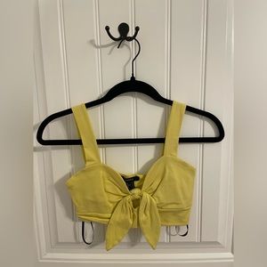 Forever 21 Yellow Cropped Tie-Front Tank Size Small